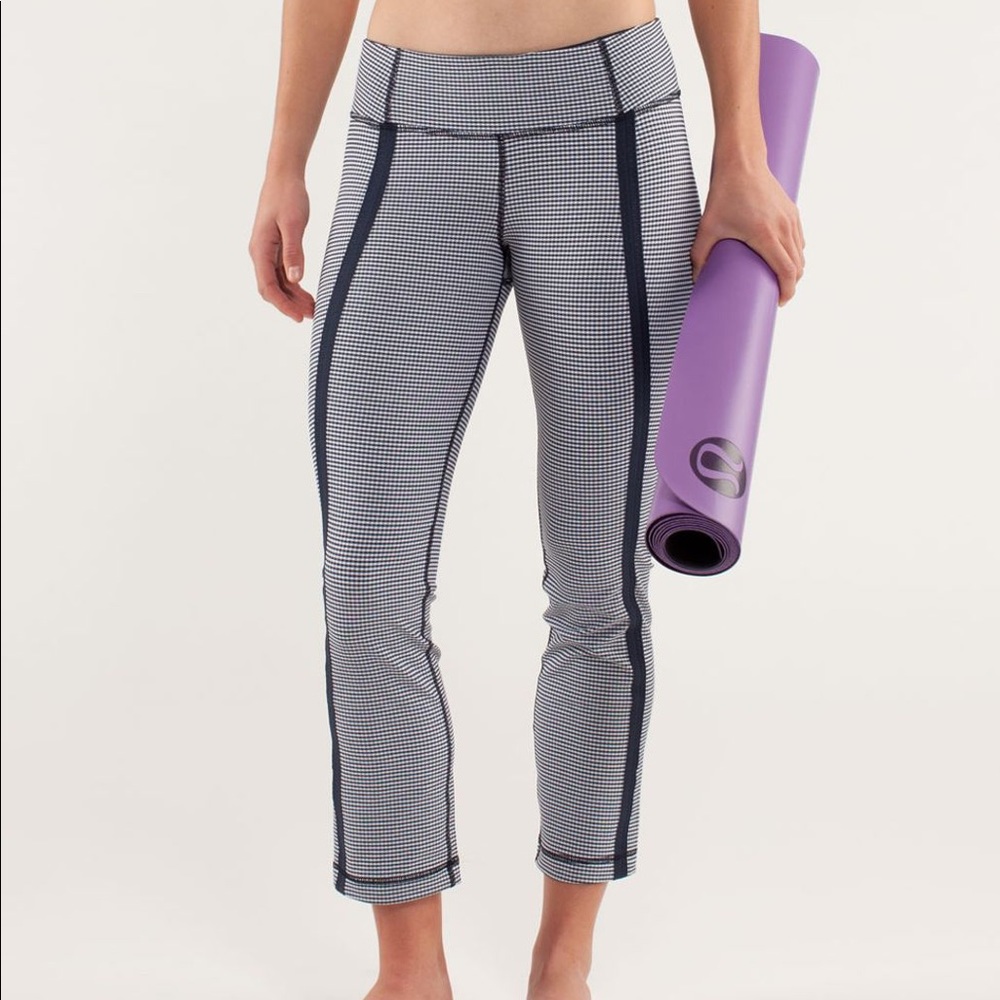 Lululemon Coast to Class Gingham Inkwell leggings